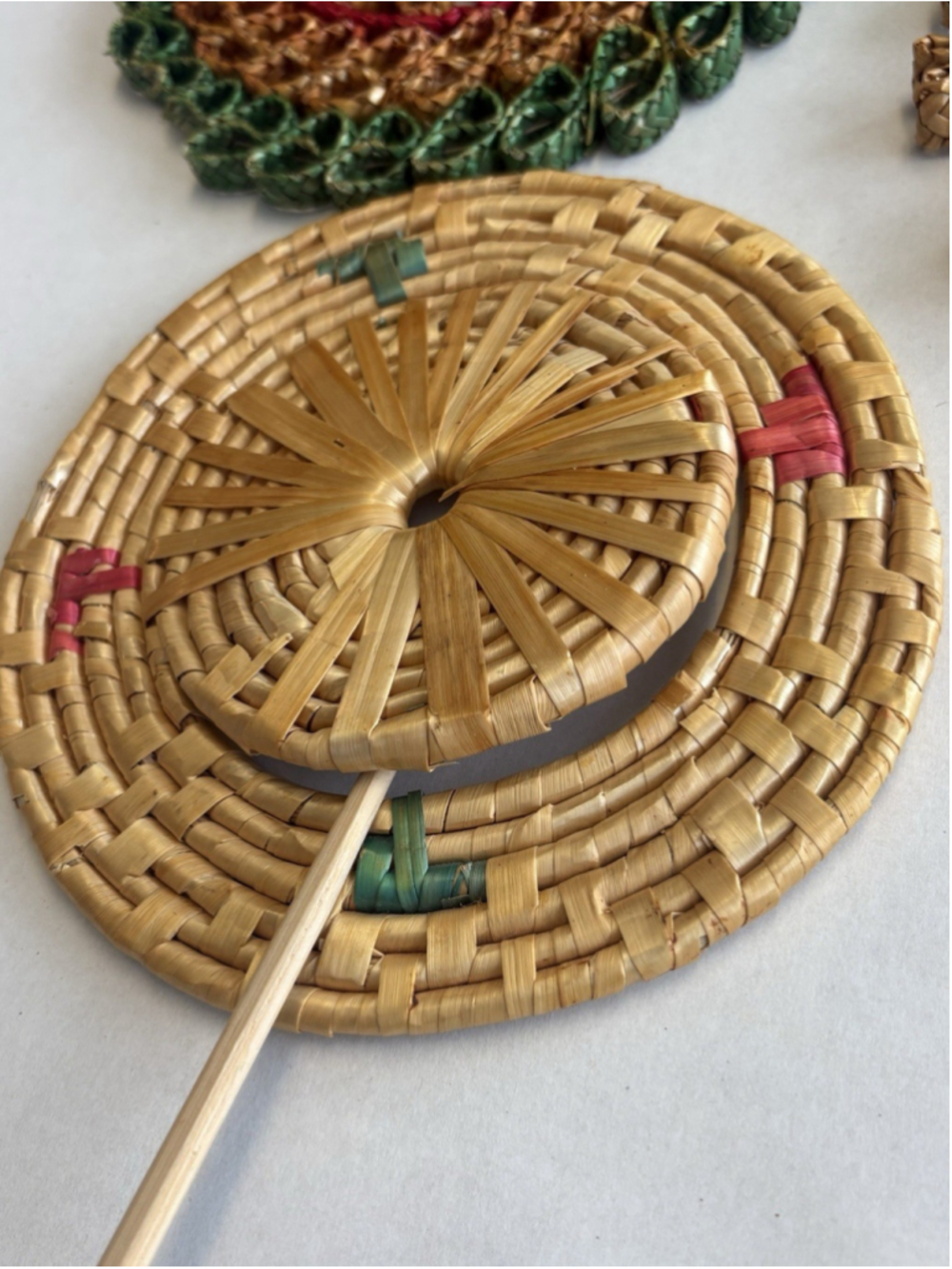 Lot of 3 VTG Wicker Straw Hot Pad Trivet Woven Rattan Raffia Wall Decor - Picture 8 of 10